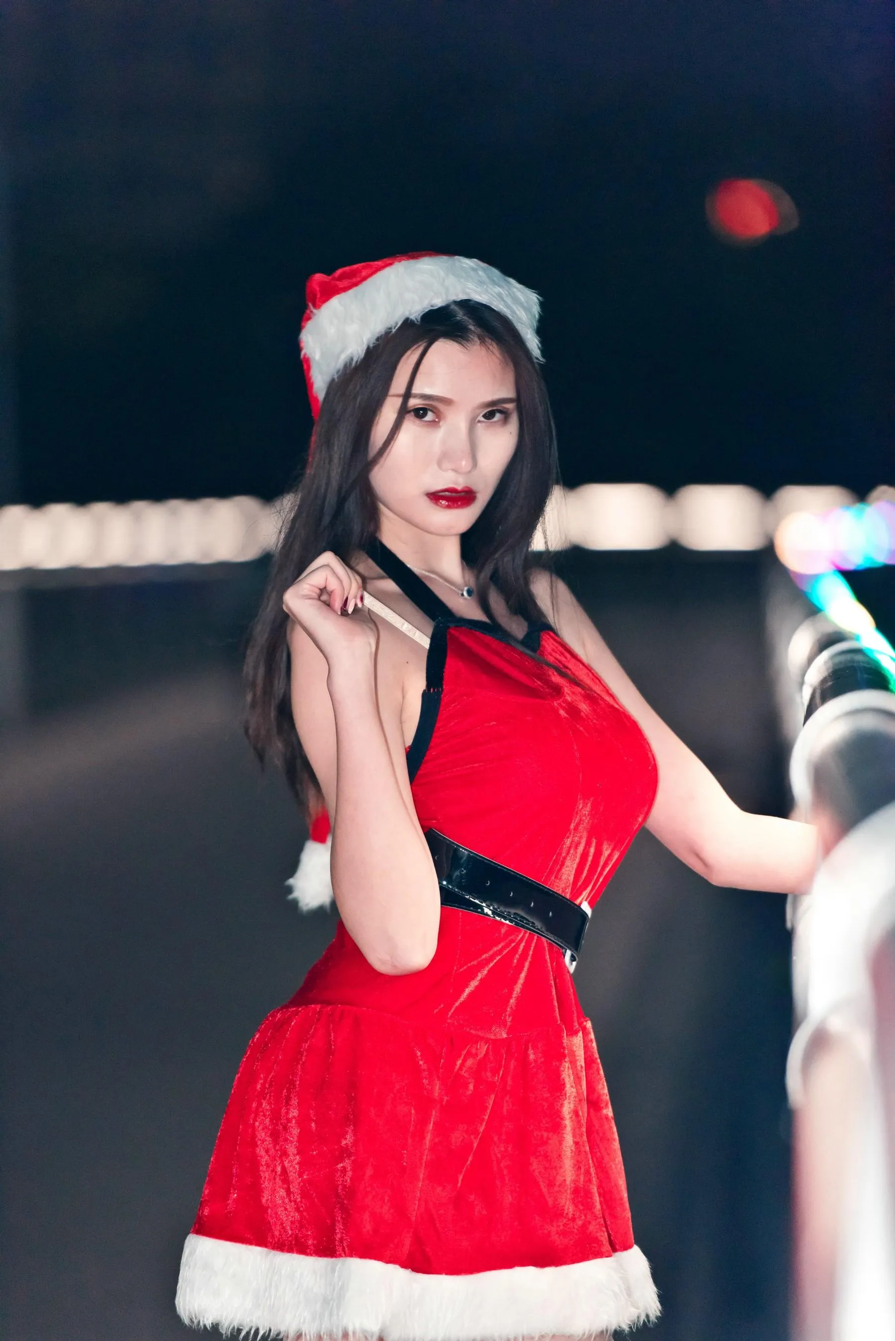 [魔镜街拍] NO.124 寒风中的极品肉丝圣诞美人婷婷 [224P]插图8